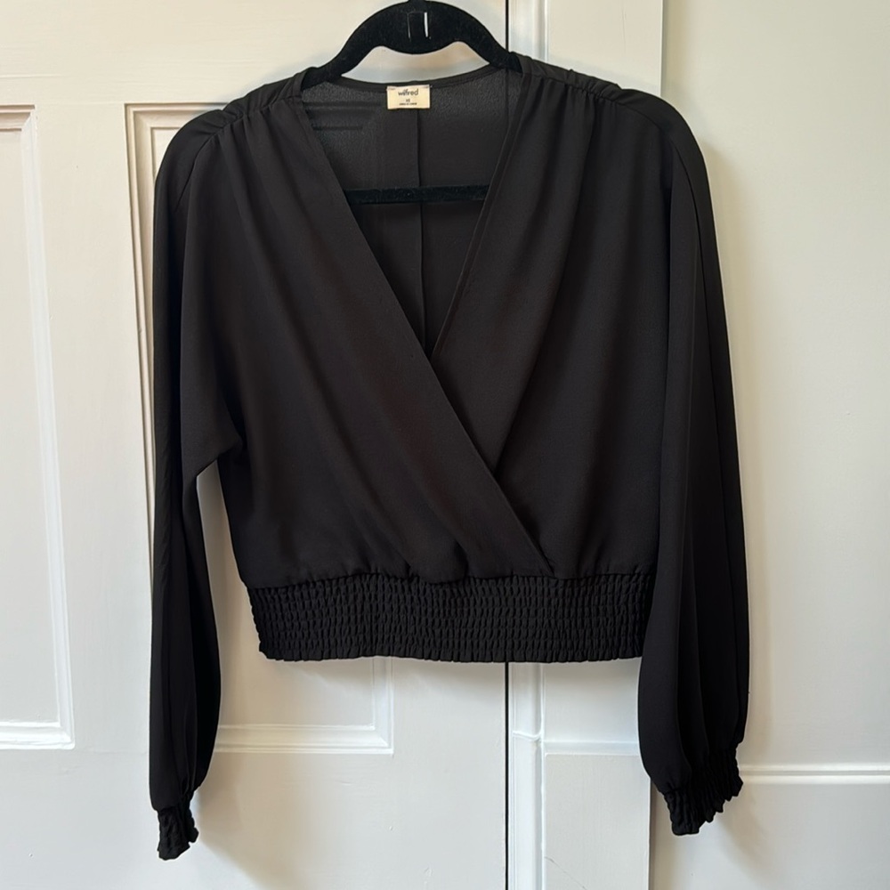 ARITZIA LONG SLEEVE - size XS